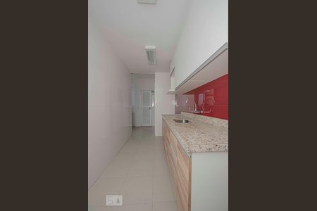 Apartamento à venda com 76m², 2 quartos e 1 vagaCozinha