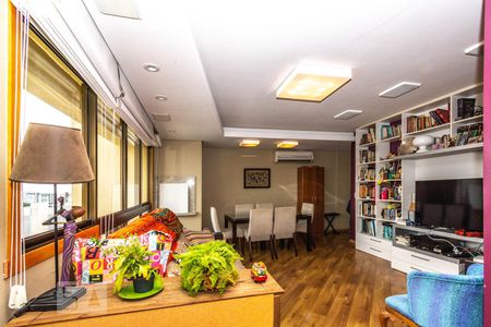 Apartamento para alugar com 87m², 2 quartos e 2 vagas Apartamento para alugar com 87m², 2 quartos e 2 vagasSala