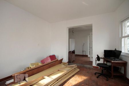 Apartamento à venda com 110m², 2 quartos e sem vagaSala