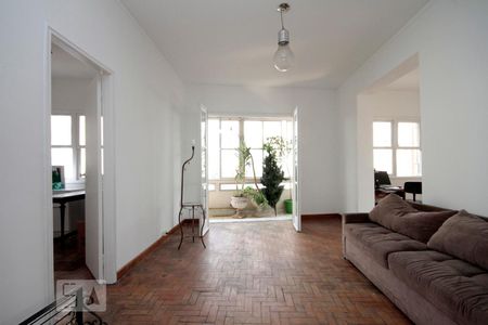 Apartamento à venda com 110m², 2 quartos e sem vagaSala