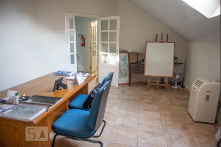 Casa para alugar com 300m², 3 quartos e 2 vagas Casa para alugar com 300m², 3 quartos e 2 vagasQuarto 1