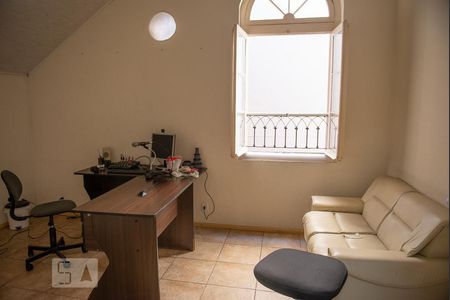 Casa para alugar com 300m², 3 quartos e 2 vagas Casa para alugar com 300m², 3 quartos e 2 vagasQuarto 2