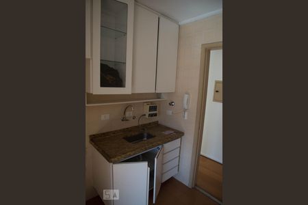 Apartamento para alugar com 80m², 2 quartos e 1 vaga Apartamento para alugar com 80m², 2 quartos e 1 vagaCozinha