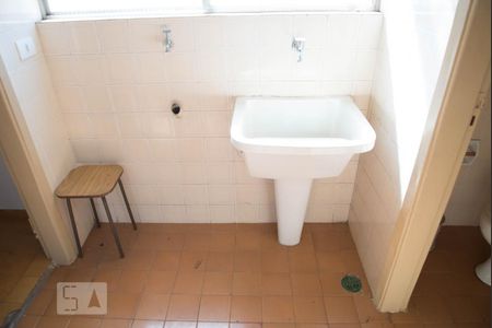 Apartamento para alugar com 80m², 2 quartos e 1 vagaÁrea de serviço 