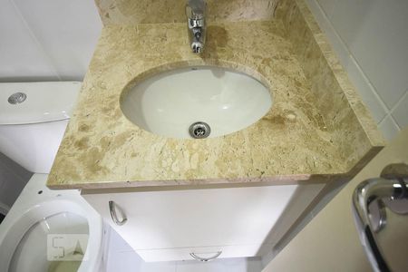 Detalhe do Banheiro Suíte   de apartamento para alugar com 2 quartos, 70m² em Ferreira, São Paulo