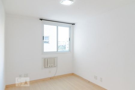 Apartamento à venda com 110m², 3 quartos e 2 vagasQuarto 3