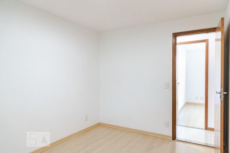 Apartamento à venda com 110m², 3 quartos e 2 vagasQuarto 2