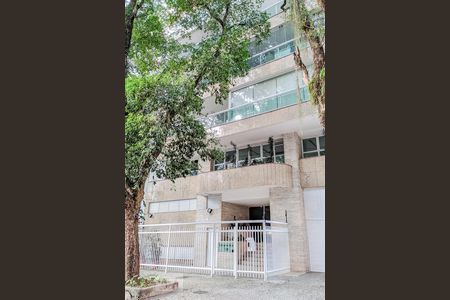 Apartamento à venda com 110m², 3 quartos e 2 vagasFachada