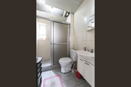 Banheiro  de apartamento à venda com 3 quartos, 64m² em Vila Moraes, São Paulo