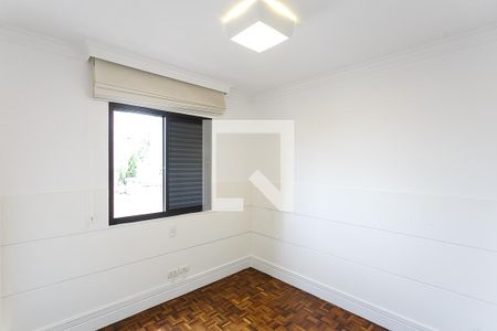 Apartamento à venda com 105m², 3 quartos e 2 vagasQuarto 2