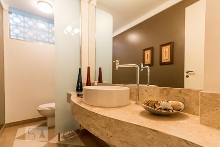 Lavabo de apartamento para alugar com 3 quartos, 184m² em Jardim Paulista, São Paulo