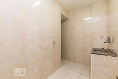 Apartamento para alugar com 70m², 2 quartos e 1 vagaCozinha