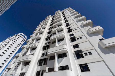 Apartamento à venda com 73m², 2 quartos e 1 vagaFachada