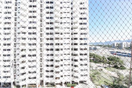 Vista de apartamento à venda com 2 quartos, 73m² em Barra da Tijuca, Rio de Janeiro