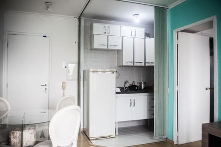 Sala/Cozinha de apartamento para alugar com 1 quarto, 29m² em Vila Buarque, São Paulo