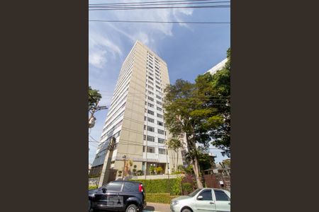 Fachada de apartamento para alugar com 3 quartos, 75m² em Jardim Independência, São Paulo