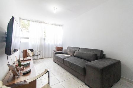 Sala de apartamento para alugar com 3 quartos, 75m² em Jardim Independência, São Paulo