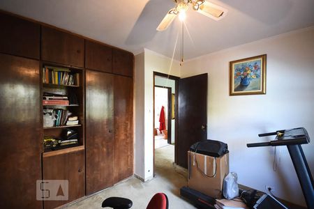 Quarto 2 de casa à venda com 4 quartos, 270m² em Jardim das Vertentes, São Paulo