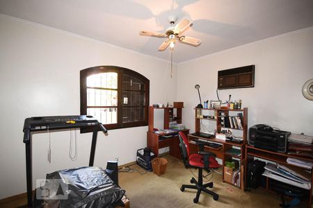 Quarto 2 de casa à venda com 4 quartos, 270m² em Jardim das Vertentes, São Paulo