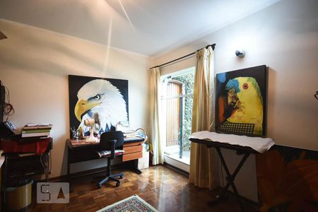 Quarto 1 de casa à venda com 4 quartos, 270m² em Jardim das Vertentes, São Paulo