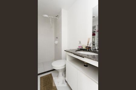Banheiro de apartamento para alugar com 1 quarto, 42m² em Catumbi, São Paulo