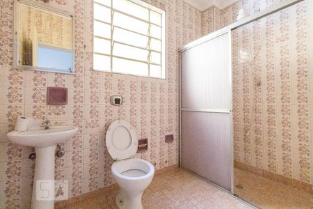 Banheiro de apartamento para alugar com 2 quartos, 98m² em Quarta Parada, São Paulo