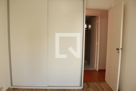 Quarto 1 de apartamento para alugar com 2 quartos, 77m² em Lapa, São Paulo