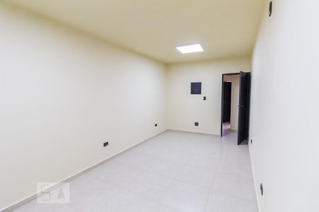 Quarto de casa para alugar com 4 quartos, 200m² em Vila Clementino, São Paulo