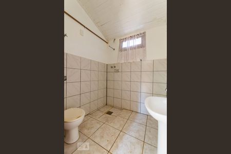 Banheiro de casa à venda com 3 quartos, 2000m² em Sousas, Campinas