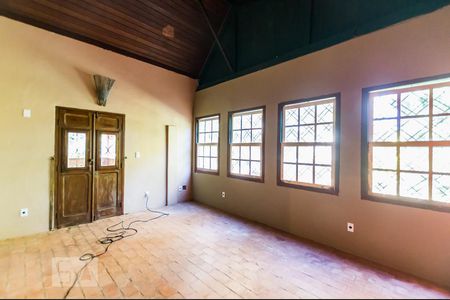 Casa à venda com 2000m², 3 quartos e 8 vagasCasa 2 - Sala 