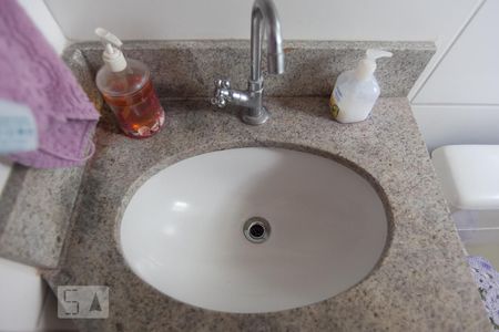 Apartamento à venda com 58m², 3 quartos e 1 vagaBanheiro da suíte