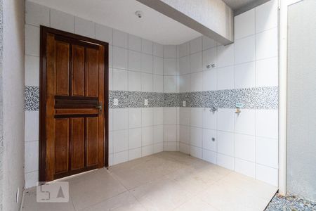 Casa de condomínio para alugar com 100m², 3 quartos e 2 vagas Casa de condomínio para alugar com 100m², 3 quartos e 2 vagasÁrea de serviço
