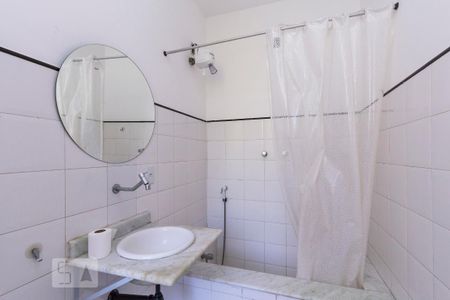 Banheiro de apartamento para alugar com 1 quarto, 35m² em Centro, Rio de Janeiro