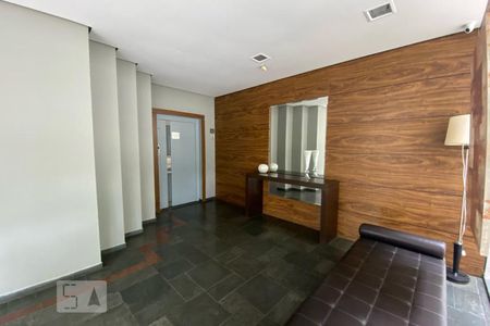 Apartamento à venda com 240m², 3 quartos e 2 vagasHall Social