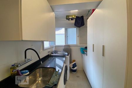 Apartamento à venda com 240m², 3 quartos e 2 vagasÁrea de Serviço