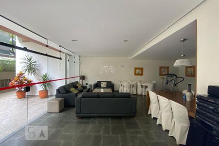 Apartamento à venda com 240m², 3 quartos e 2 vagasÁrea comum - Salão de festas