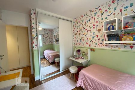 Apartamento à venda com 240m², 3 quartos e 2 vagasQuarto 2