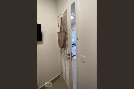 Apartamento à venda com 240m², 3 quartos e 2 vagasQuarto de Serviço