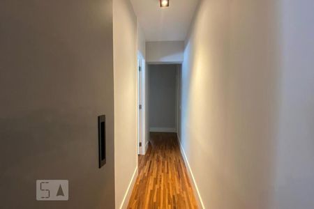 Apartamento à venda com 240m², 3 quartos e 2 vagasCorredor