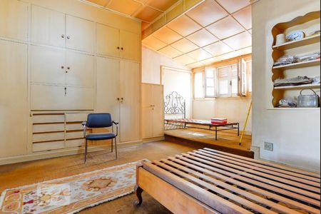 Casa à venda com 280m², 4 quartos e 3 vagasquarto 3