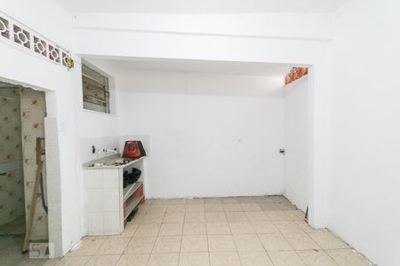 Quarto e cozinha de casa para alugar com 1 quarto, 20m² em Ipiranga, São Paulo