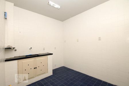 Apartamento à venda com 130m², 2 quartos e 1 vagaCozinha.