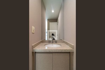 Apartamento para alugar com 66m², 2 quartos e 1 vaga Apartamento para alugar com 66m², 2 quartos e 1 vagaCorredor Lavabo