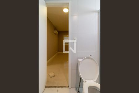 Apartamento para alugar com 66m², 2 quartos e 1 vaga Apartamento para alugar com 66m², 2 quartos e 1 vagaBanheiro da Suíte