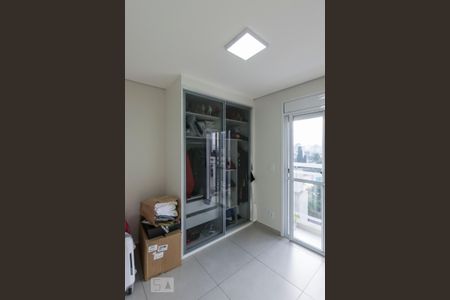 Quarto 1 (Armários) de apartamento para alugar com 2 quartos, 60m² em Ipiranga, São Paulo