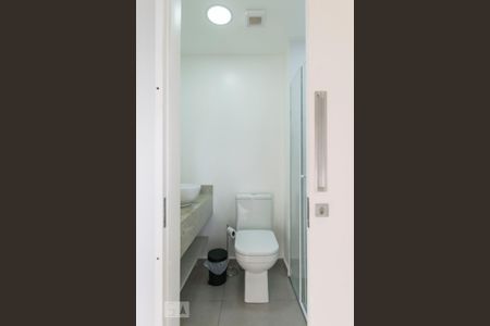 Apartamento para alugar com 60m², 2 quartos e 2 vagasBanheiro social