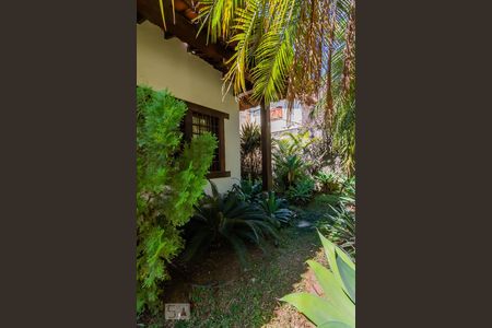 Casa de condomínio à venda com 540m², 5 quartos e 8 vagasJardim Entrada Casa