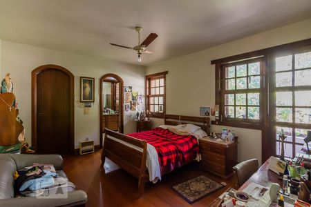 Casa de condomínio à venda com 540m², 5 quartos e 8 vagasQuarto 3 Suíte