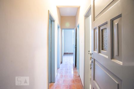 Corredor de casa para alugar com 2 quartos, 127m² em São Cristóvão, Rio de Janeiro