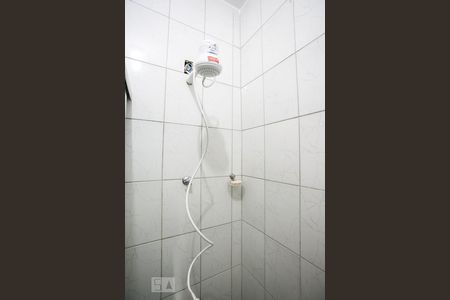 Casa para alugar com 127m², 2 quartos e sem vagaChuveiro